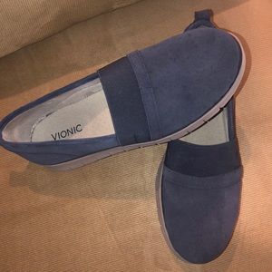 Vionic Blue Wedges